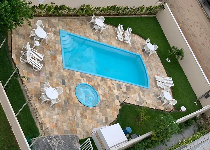 Studio Mobiliado 52 Proximo A Praia Da Enseada
