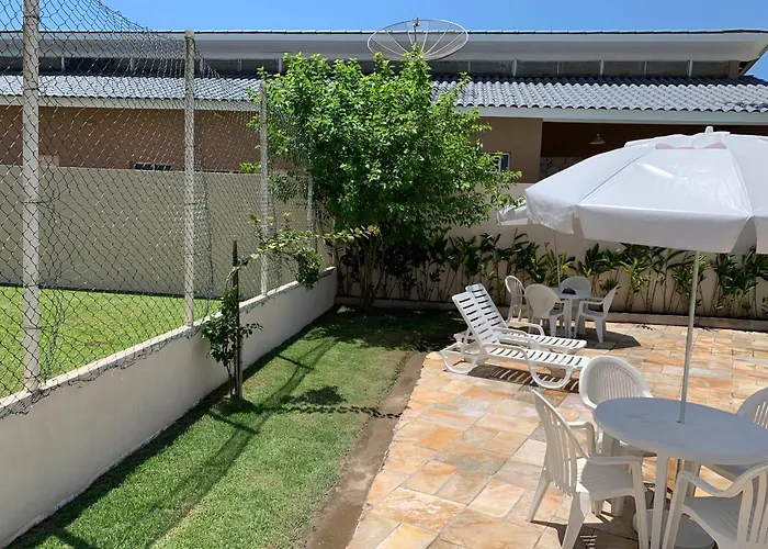 Studio Mobiliado 52 Proximo A Praia Da Enseada
